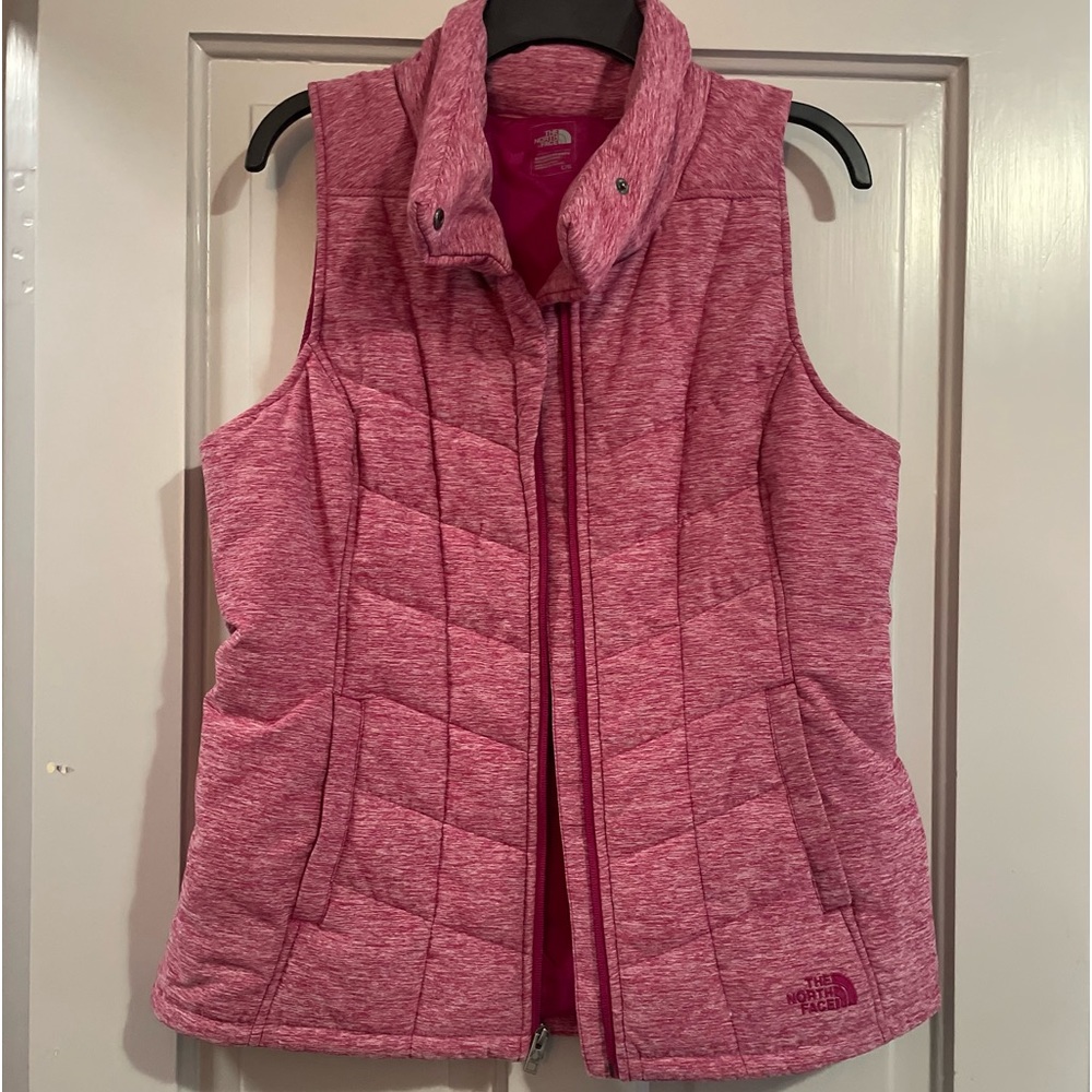 North Face Vest Womens Medium Pink Puffer Nuptuse Goose Down Fill Insulated - Picture 5 of 14